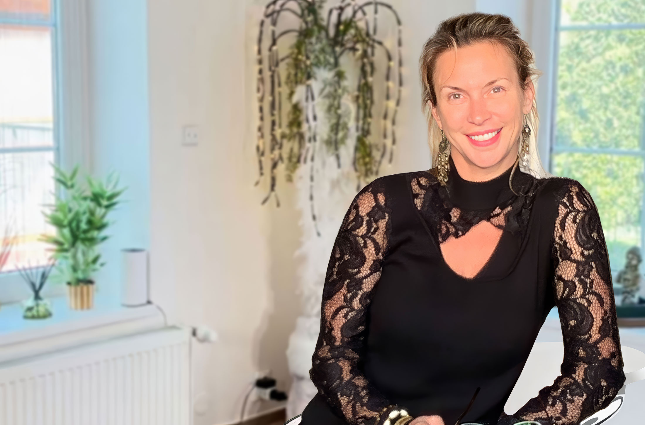 Zaneta-Life-Coach-main-image-2